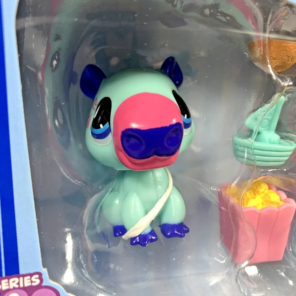 Littlest Pet Shop Pet Pairs Series 2 - Capybara #90 and Parakeet #91 Jungle Pals